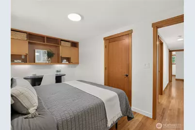 5547 38th Avenue NE, Seattle, WA 98105 - Photo 21