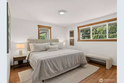 5547 38th Avenue NE, Seattle, WA 98105 - Photo 17