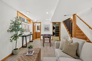 5547 38th Ave NE, Seattle, WA 98105 - Photo 23