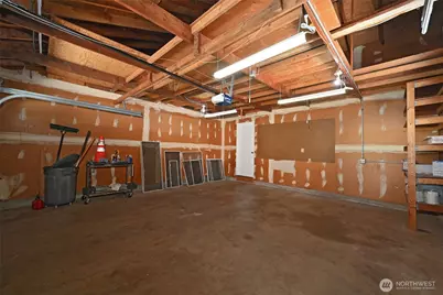 305 NW 198th Street, Shoreline, WA 98177 - Photo 33