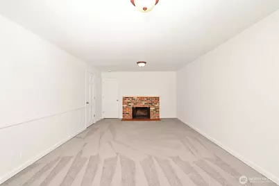 305 NW 198th Street, Shoreline, WA 98177 - Photo 15