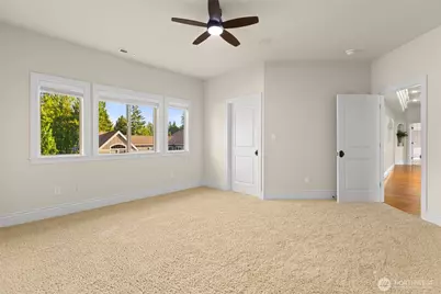 21125 Church Lake Drive E, Bonney Lake, WA 98391 - Photo 23