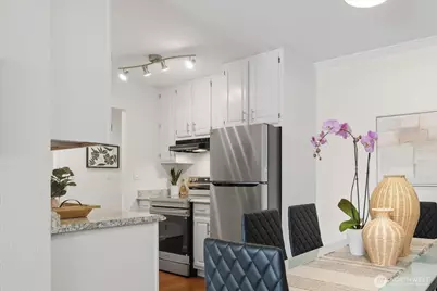 515 Lake Street S #102, Kirkland, WA 98033 - Photo 23