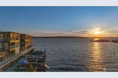 515 Lake Street S #102, Kirkland, WA 98033 - Photo 9
