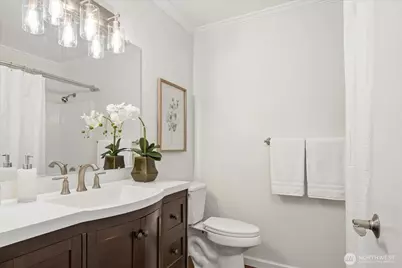 515 Lake Street S #102, Kirkland, WA 98033 - Photo 17