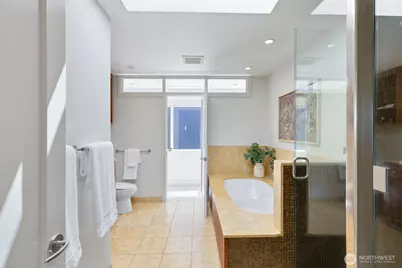 1819 39th Avenue E, Seattle, WA 98112 - Photo 23