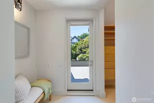 1819 39th Ave E, Seattle, WA 98112 - Photo 25