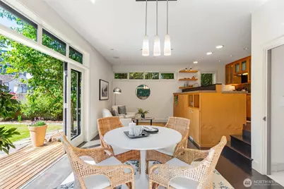 1819 39th Avenue E, Seattle, WA 98112 - Photo 11