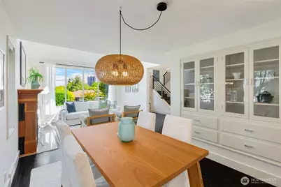 1819 39th Avenue E, Seattle, WA 98112 - Photo 9