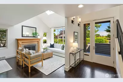 1819 39th Avenue E, Seattle, WA 98112 - Photo 5