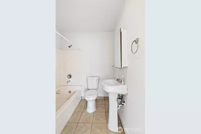 201 N F Street, Aberdeen, WA 98520 - Photo 9