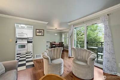 12704 NE 144th Street #A204, Kirkland, WA 98034 - Photo 5