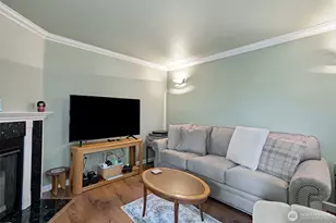 12704 NE 144th St, Kirkland, WA 98034 - Photo 3