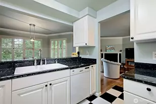 12704 NE 144th St, Kirkland, WA 98034 - Photo 13