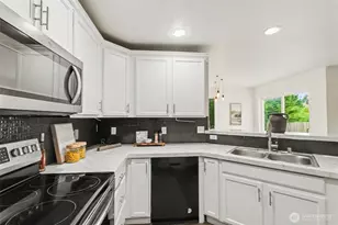 19114 19th Ave Ct E, Spanaway, WA 98387 - Photo 13