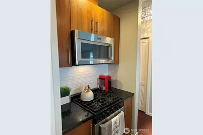 2721 1st Avenue #103, Seattle, WA 98121 - Photo 9