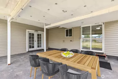 15759 119th Place SE, Renton, WA 98058 - Photo 33