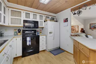 3200 SE 20th Ct, Renton, WA 98058 - Photo 9