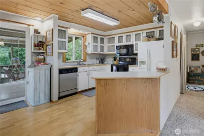 3200 SE 20th Court, Renton, WA 98058 - Photo 7