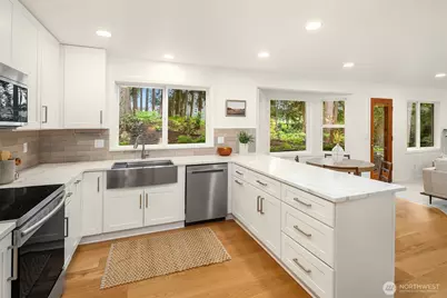 8934 218th Street SW, Edmonds, WA 98026 - Photo 5
