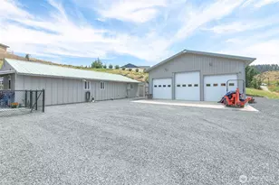 749 Wheeler Hill Rd, Wenatchee, WA 98801 - Photo 19