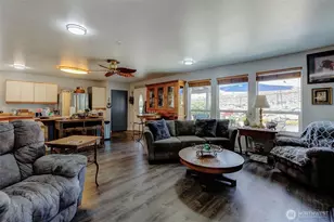 749 Wheeler Hill Rd, Wenatchee, WA 98801 - Photo 23