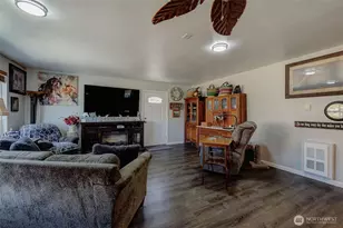 749 Wheeler Hill Rd, Wenatchee, WA 98801 - Photo 25