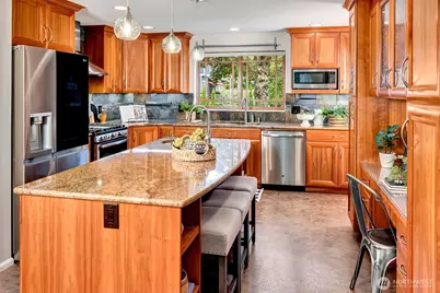 7616 SE 37th Place, Mercer Island, WA 98040 - Photo 11