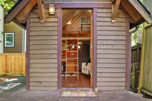 1749 NW 63rd St, Seattle, WA 98107 - Photo 29