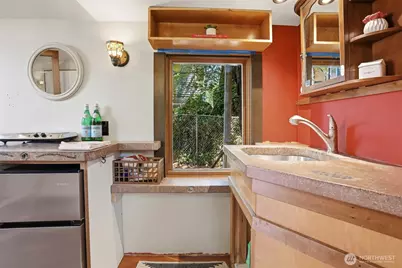 1749 NW 63rd Street, Seattle, WA 98107 - Photo 31