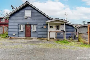 112 Cascade Ave, Granite Falls, WA 98525 - Photo 1