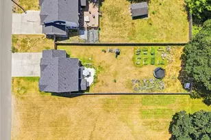 507B Minnesota St N, Rainier, WA 98576 - Photo 39