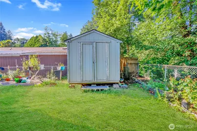 1298 NE Steele Creek Drive, Bremerton, WA 98311 - Photo 17