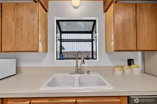 101 Cascade Dr, Packwood, WA 98361 - Photo 11