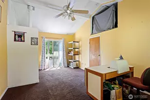 18042 10th Ave NE, Shoreline, WA 98155 - Photo 15
