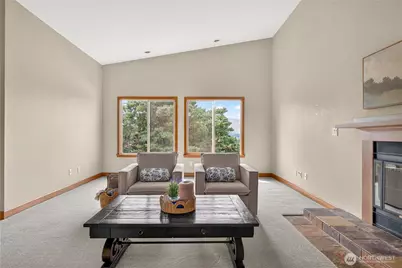 520 11th Street NE #4, East Wenatchee, WA 98802 - Photo 5