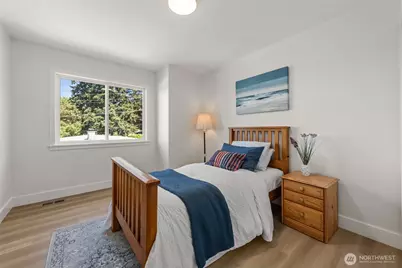 7615 113th Avenue SE, Newcastle, WA 98056 - Photo 23
