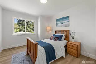 7615 113th Ave SE, Newcastle, WA 98056 - Photo 23