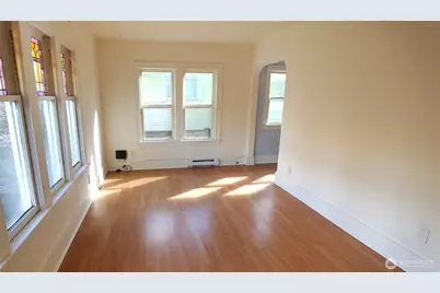 303 N 64th Street, Seattle, WA 98103 - Photo 11