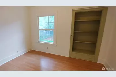 303 N 64th Street, Seattle, WA 98103 - Photo 19