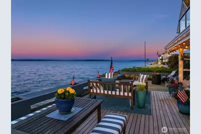 15670 NE Point Monroe Drive, Bainbridge Island, WA 98110 - Photo 3