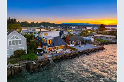 15670 NE Point Monroe Drive, Bainbridge Island, WA 98110 - Photo 1