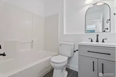 216 Broadway #3, Tacoma, WA 98402 - Photo 9