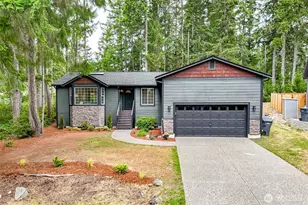 30 E Paint Brush Ln, Union, WA 98592 - Photo 1