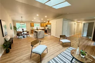 30 E Paint Brush Ln, Union, WA 98592 - Photo 3