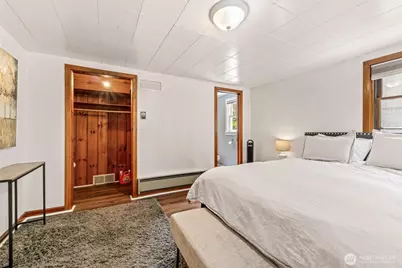 3033 31st Avenue W, Seattle, WA 98199 - Photo 17