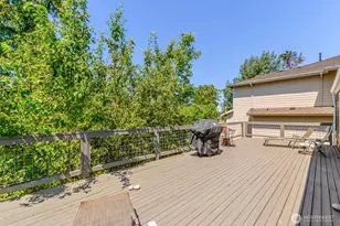 3033 31st Ave W, Seattle, WA 98199 - Photo 29