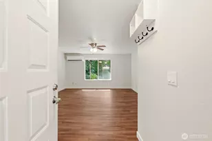 8127 36th Ave NE, Marysville, WA 98270 - Photo 5