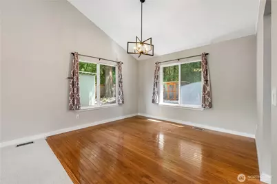 14818 4th Place NE, Duvall, WA 98019 - Photo 9
