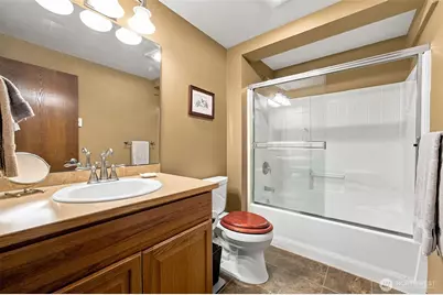 33217 Mount Tahoma Canyon Road E, Ashford, WA 98304 - Photo 17